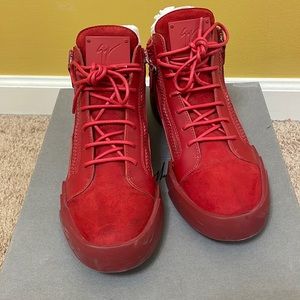 Men’s Giuseppe sneakers size 41